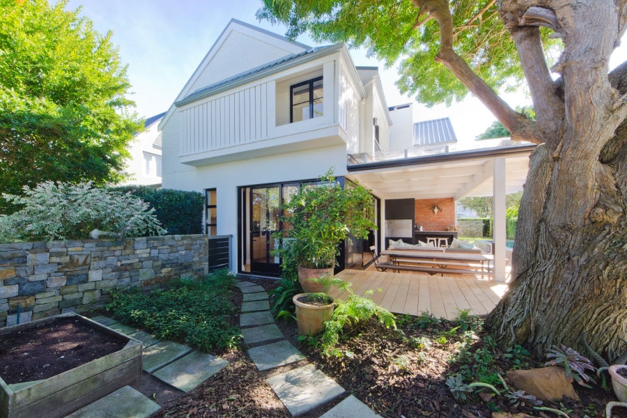 4 Bedroom Property for Sale in Leisure Isle Western Cape